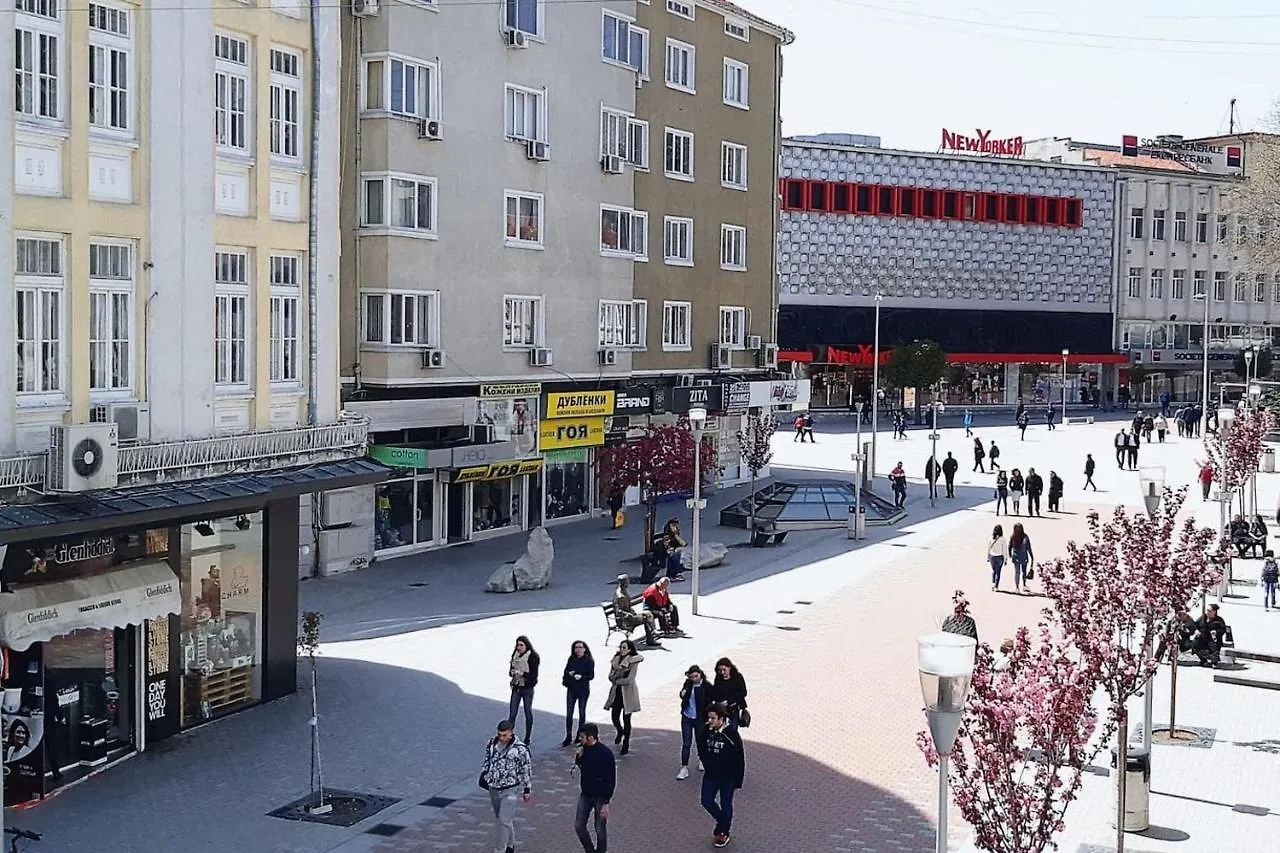 아파트 2-Level Big Space Near Beach, Bars, Walking Street 바르나